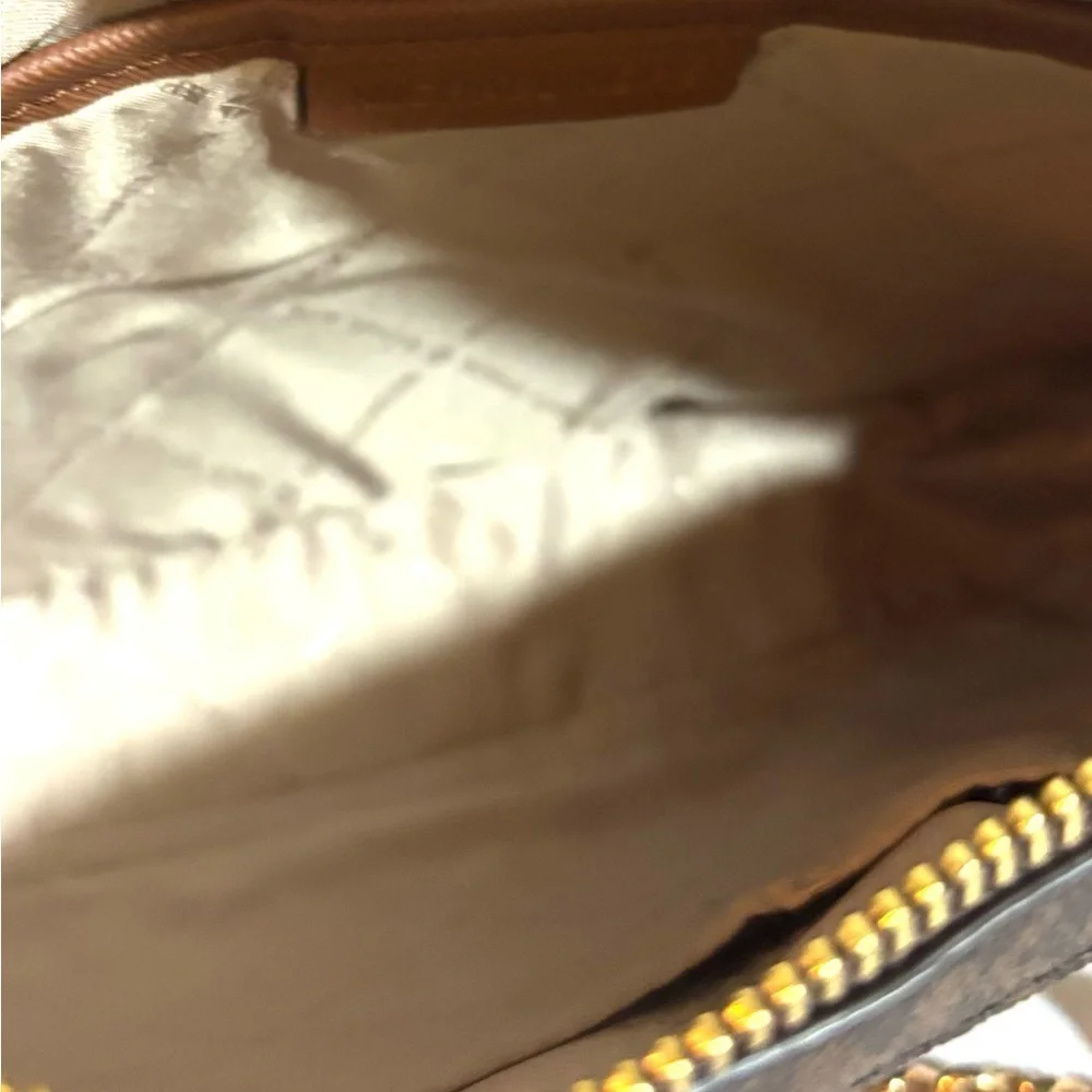 Michael kors MK signature print canvas shoulder handbag